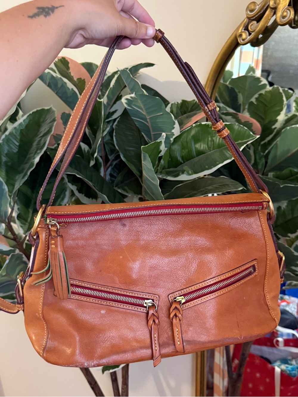 Vintage Dooley & Bourke brown leather shoulder bag